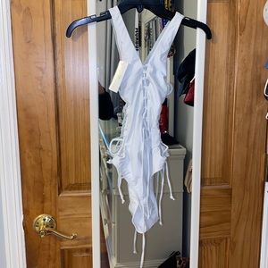 One piece suit